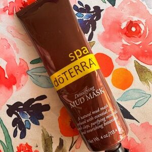 doTERRA Detoxifying Mud Mask